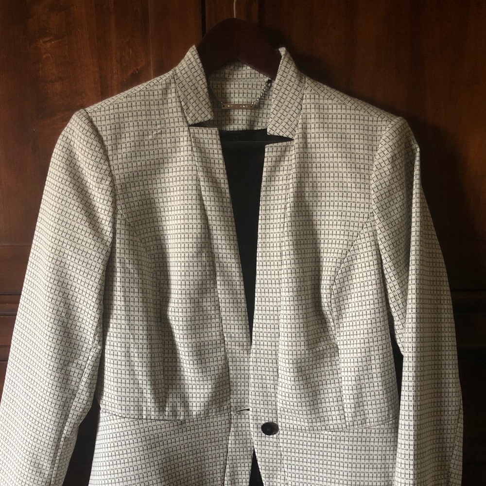 White House Black Market blazer